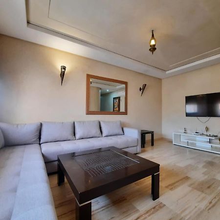 Superbe Appart Marrakech 2 Chambres Avec Piscine, En Plein Centre A 3Min De Guelliz, De La Gare Марракеш Экстерьер фото