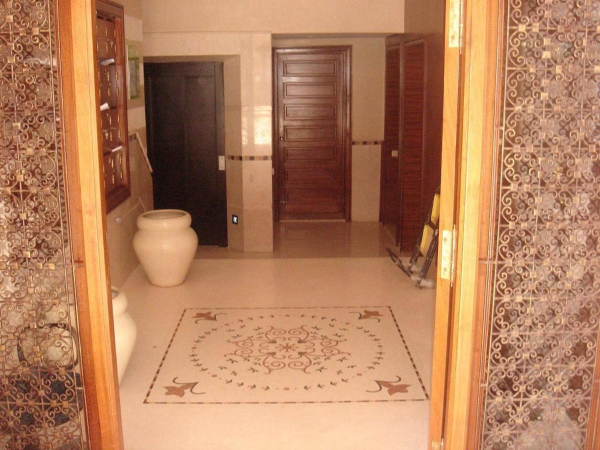 Superbe Appart Marrakech 2 Chambres Avec Piscine, En Plein Centre A 3Min De Guelliz, De La Gare Марракеш Экстерьер фото